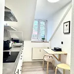 Newcityhome-3 Zi-spacious Harley - Kassberg - Priv Parking 开姆尼茨