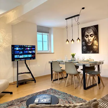 Newcityhome-3 Zi-spacious Harley - Kassberg - Priv Parking