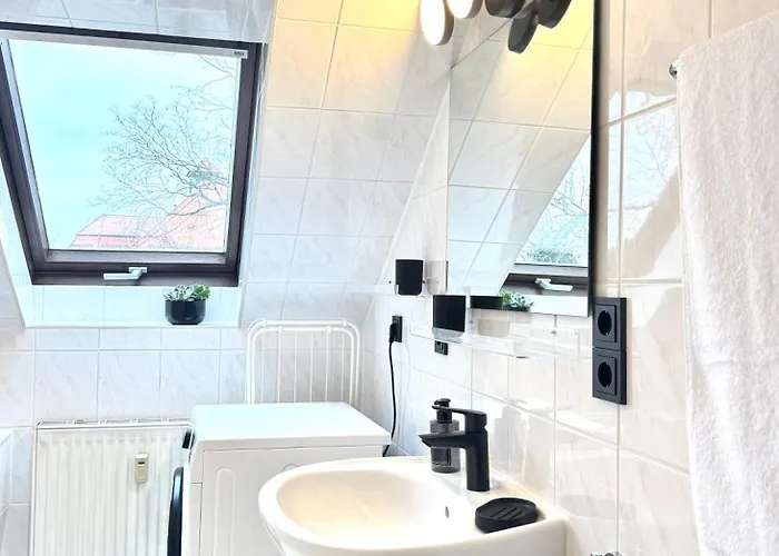 Newcityhome-3 Zi-spacious Harley - Kassberg - Priv Parking Chemnitz